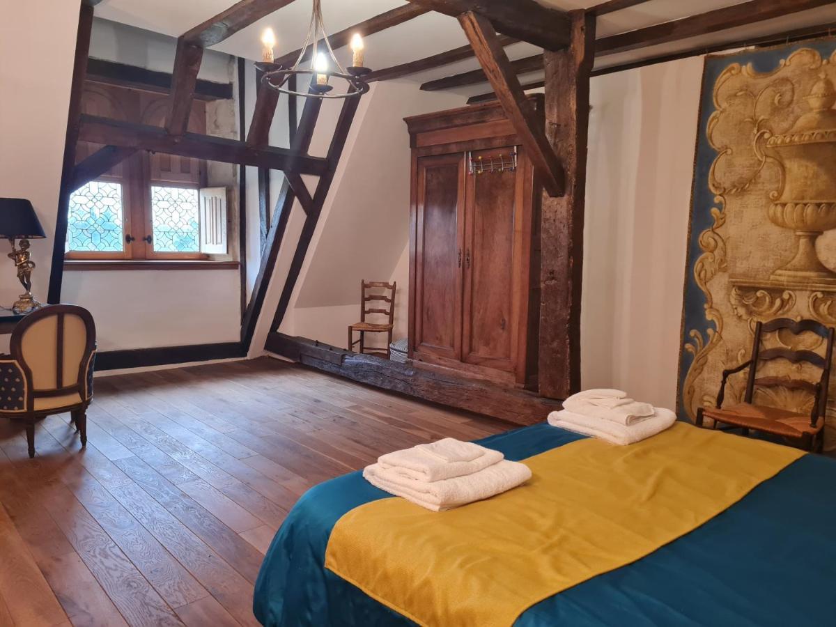 Manoir De La Beuneche - Location Du Manoir Entier Roeze-sur-Sarthe Exteriör bild
